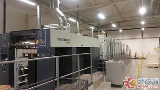 Palladio集團(tuán)的第三臺(tái)曼羅蘭ROLAND 700 HiPrint印刷機(jī)